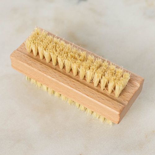 The Happy Sparrow Nail Brush