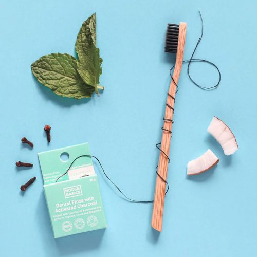 Noosa Basics Bamboo Charcoal Dental Floss Spearmint