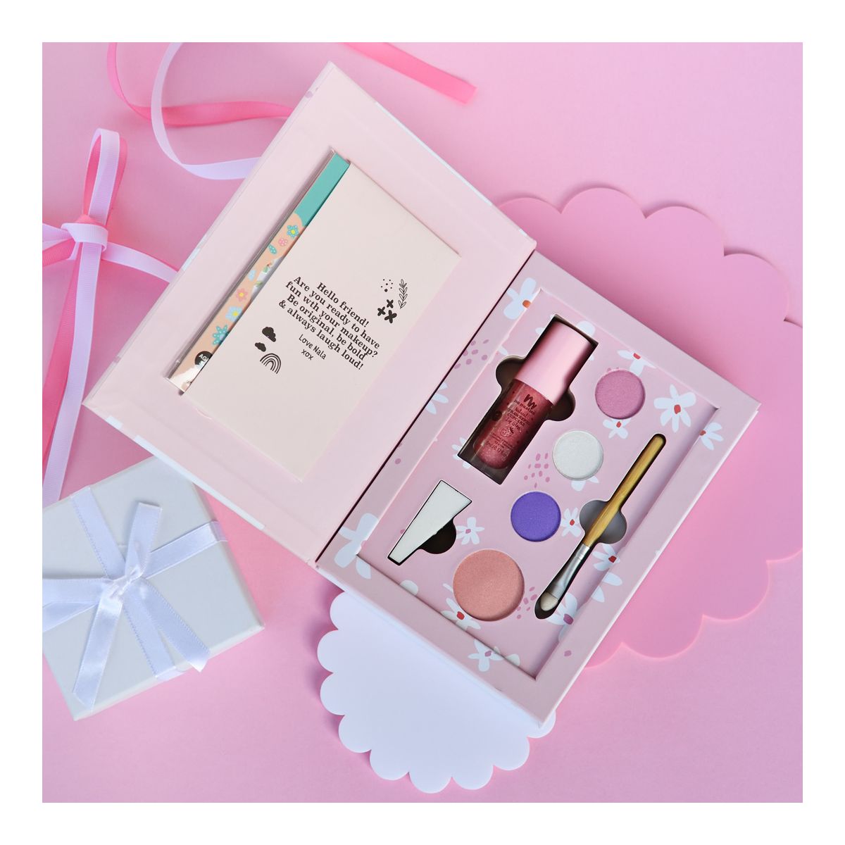 Buy No Nasties Nala Pressed Powder Kids Makeup Kit